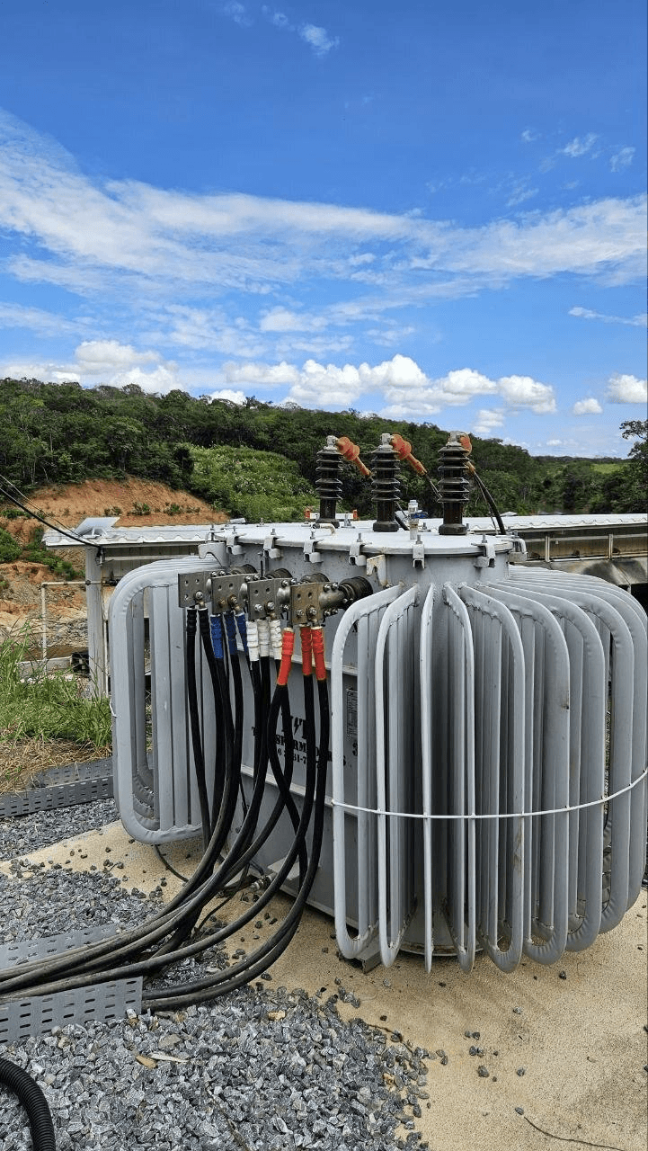 Transformer and electrical connection